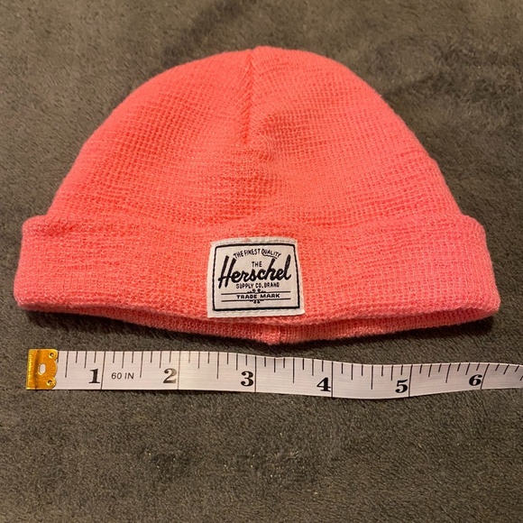 Infant Herschel Winter Toque - Picture 1 of 2